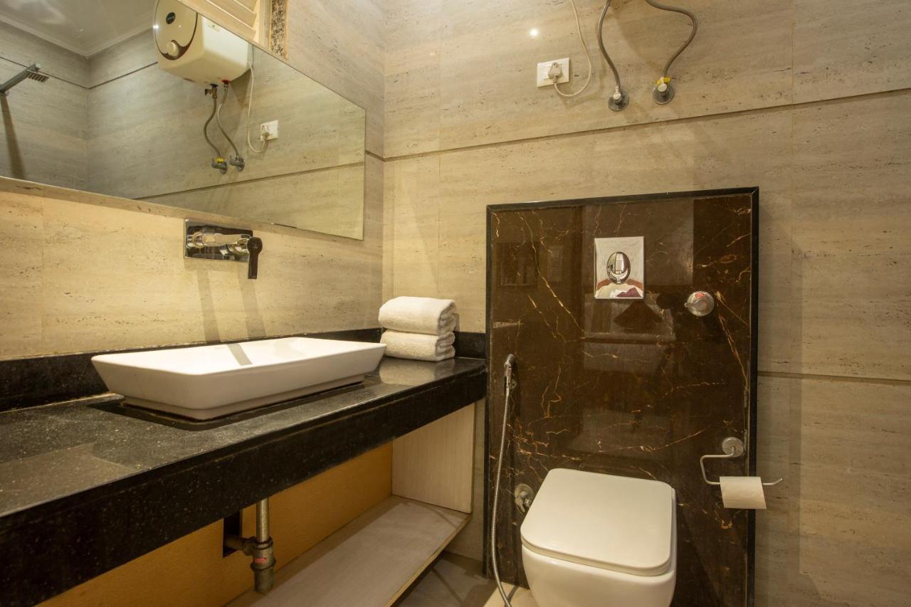 Hotel Arch Suites - Near Aerocity New Delhi Ngoại thất bức ảnh