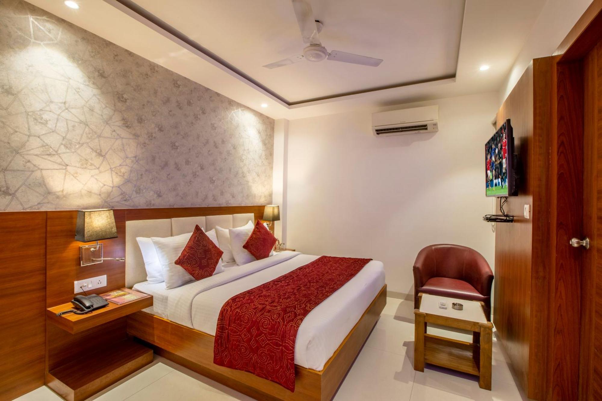 Hotel Arch Suites - Near Aerocity New Delhi Ngoại thất bức ảnh