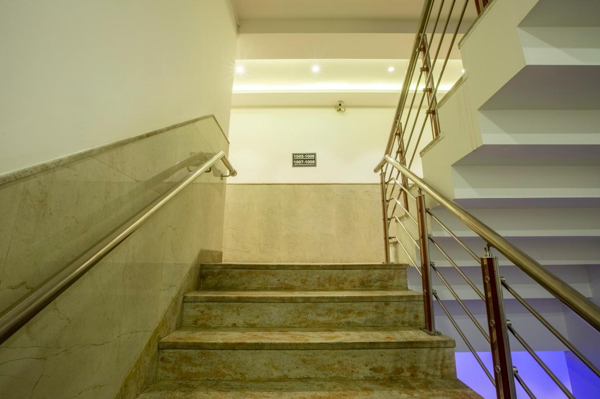 Hotel Arch Suites - Near Aerocity New Delhi Ngoại thất bức ảnh